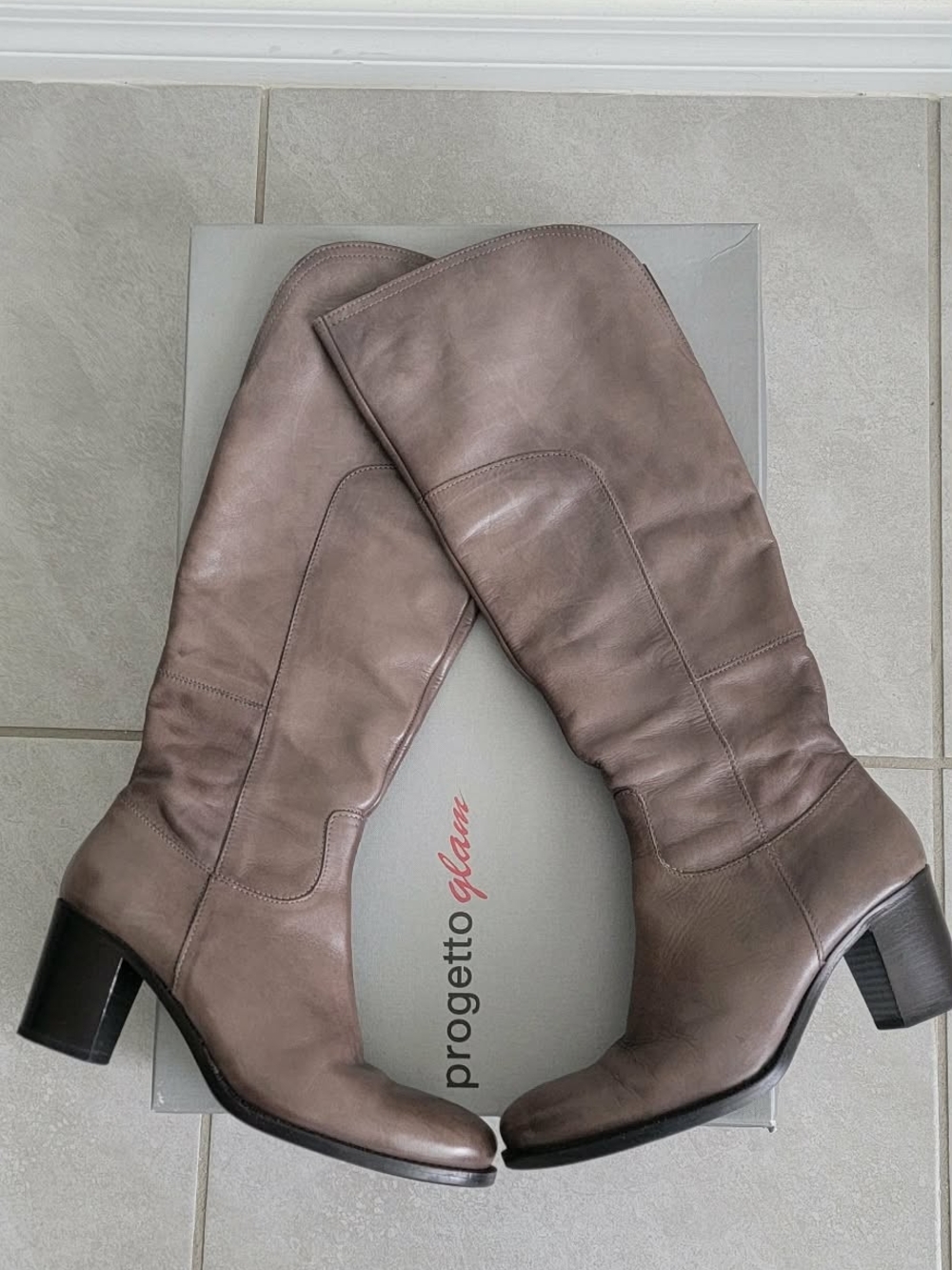 Progetto Glam Taupe Italian Leather Knee High Boots Cuffed Heel Sz 40 US 9.5 10